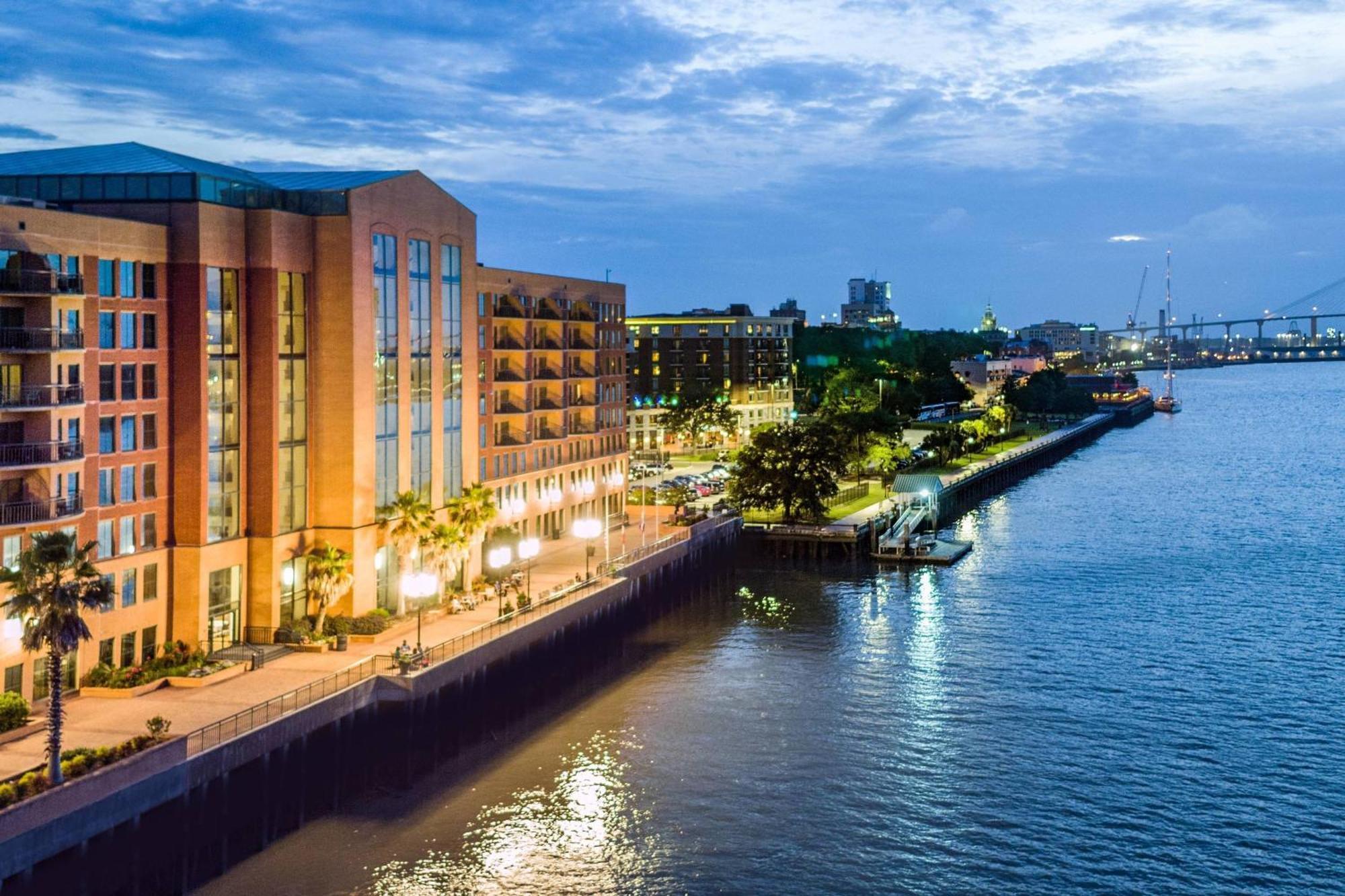 แมริออท ซาแวนนาห์ ริเวอร์ฟรอนต์ Hotel ซาวานนาห์ ภายนอก รูปภาพ