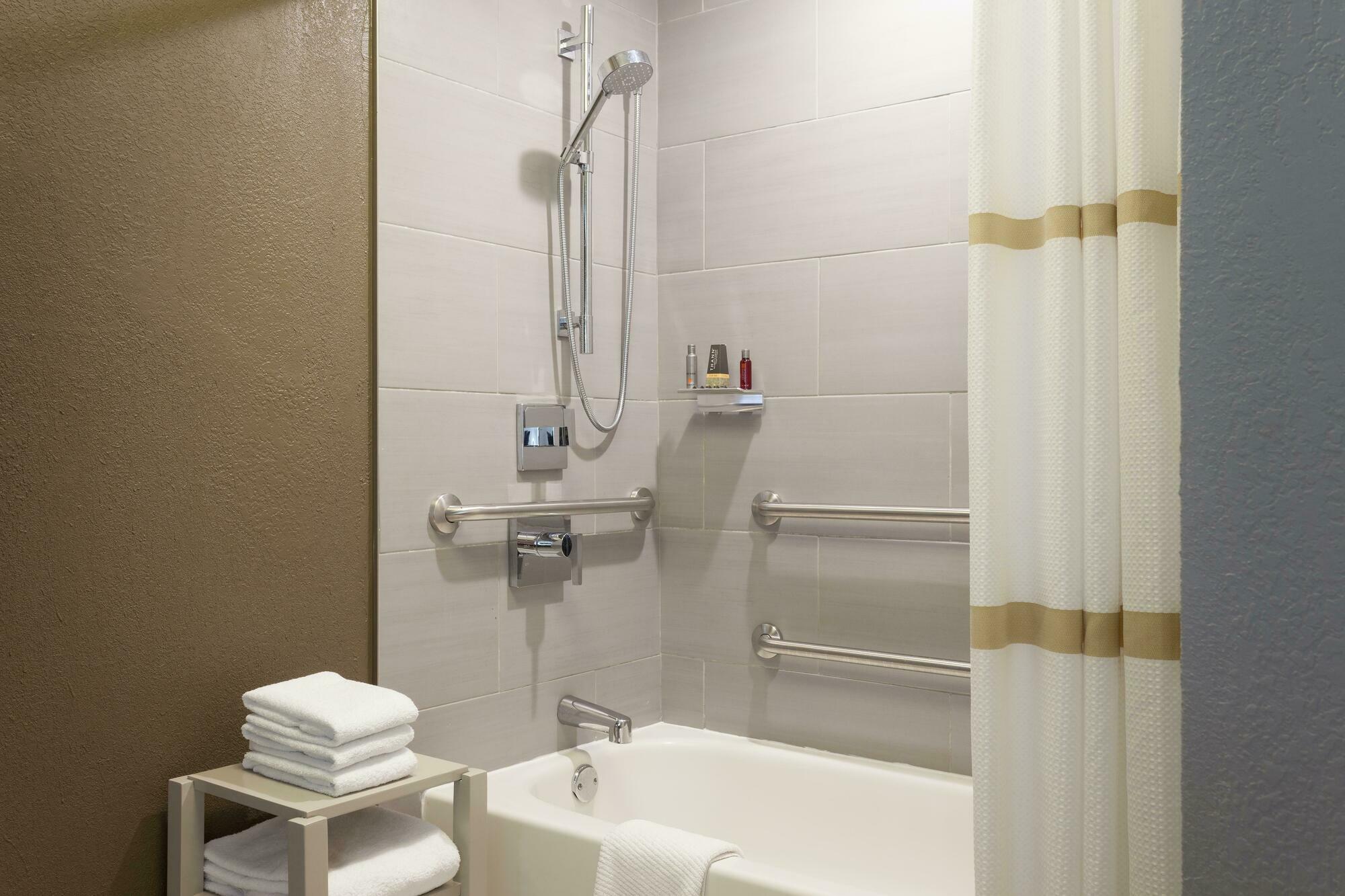 แมริออท ซาแวนนาห์ ริเวอร์ฟรอนต์ Hotel ซาวานนาห์ ห้อง รูปภาพ